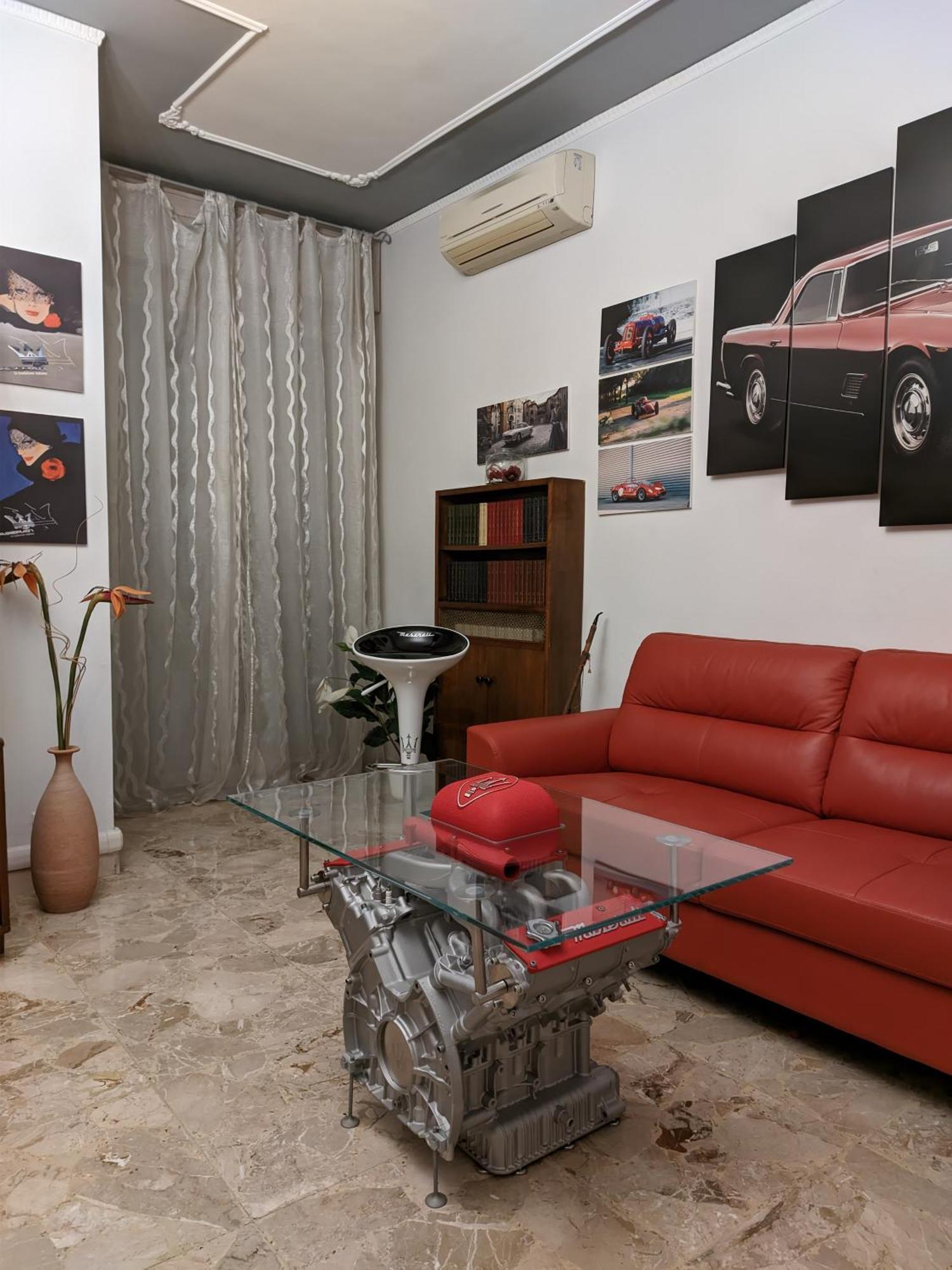 Apartamento Vista sul Tridente Módena Exterior foto